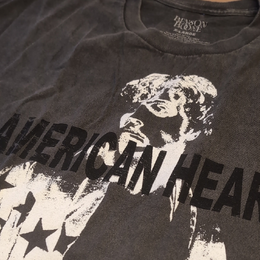 Benson Boone Portrait Tee American Heart Graphic T-Shirt XL Charcoal Black - Picture 7 of 9